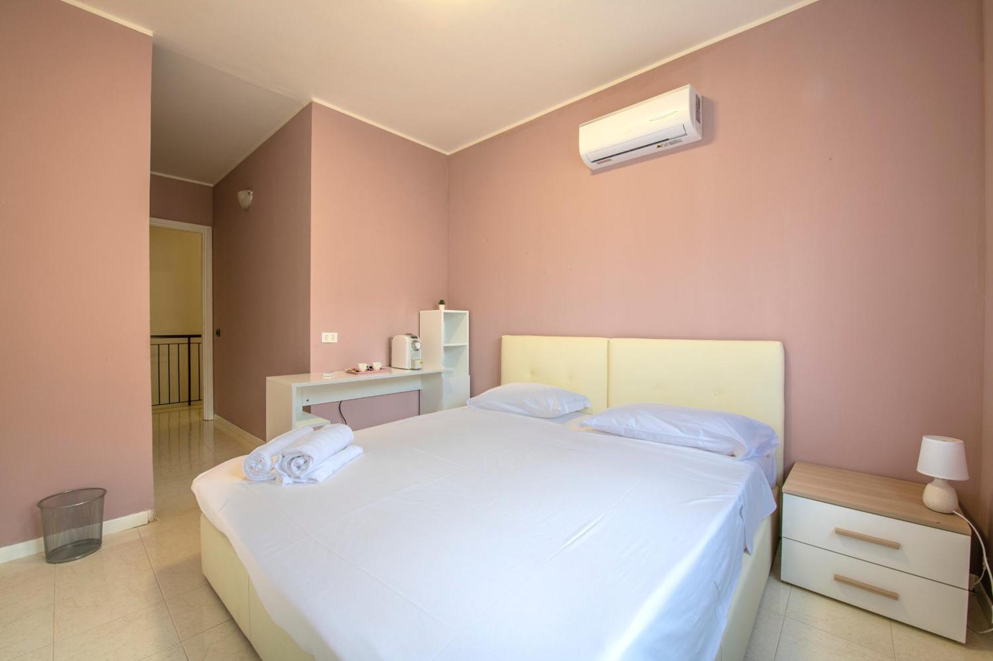 Hotel Gardenhouse - Wifi And Garden Verona Exterior foto